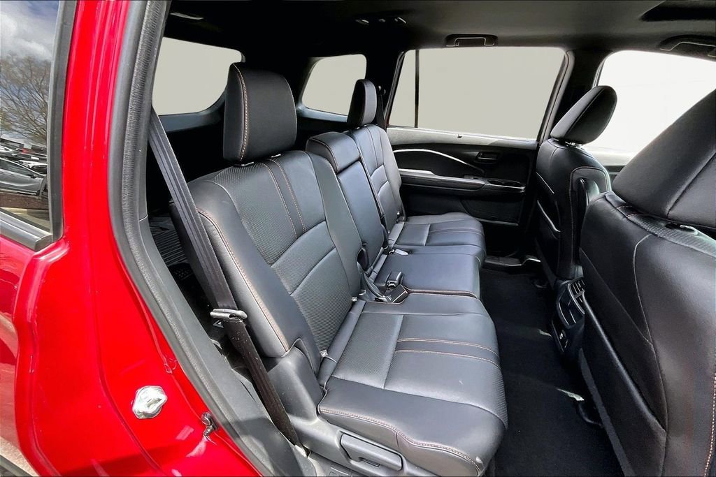 Certified 2023 Honda Passport TrailSport image 17