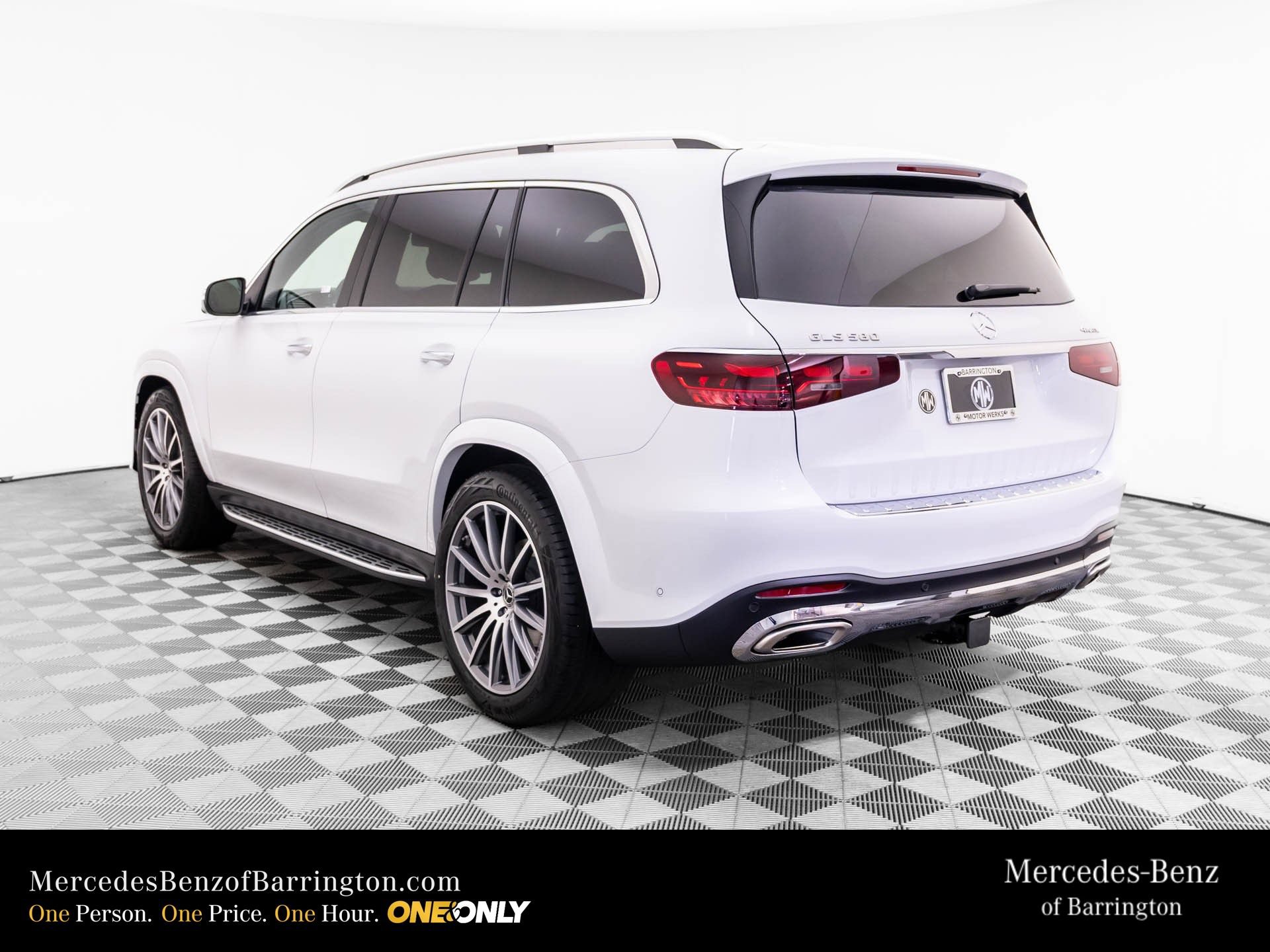 New 2026 Mercedes-Benz GLS 580 4MATIC image 3