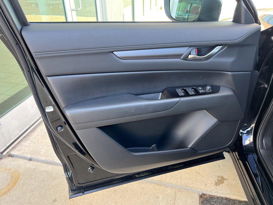 Used 2019 MAZDA CX-5 Touring image 13