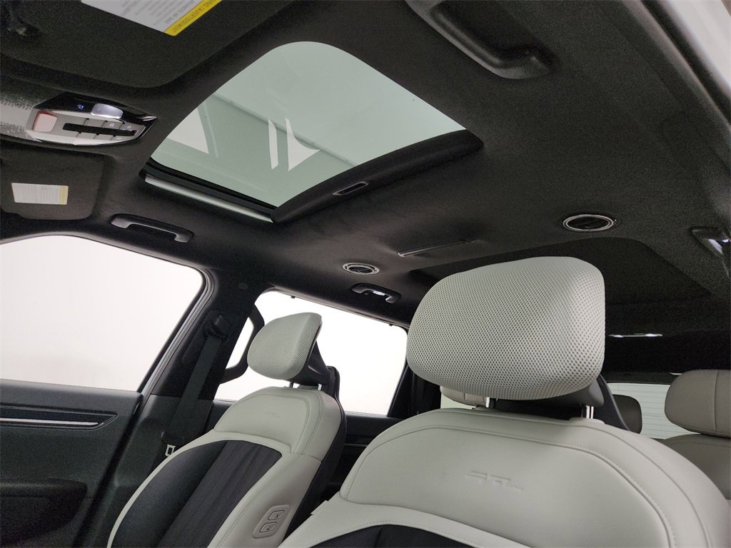 Certified 2026 Kia EV9 GT-Line image 15