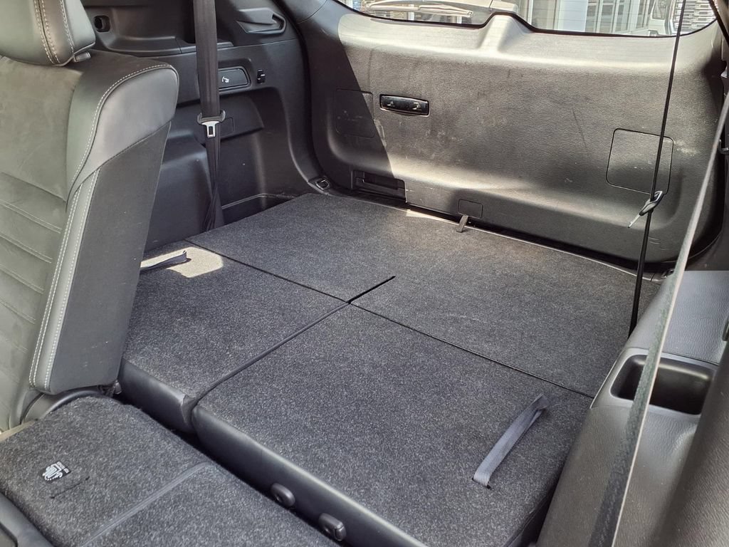 Used 2025 Mitsubishi Outlander SE AWD/4WD image 22
