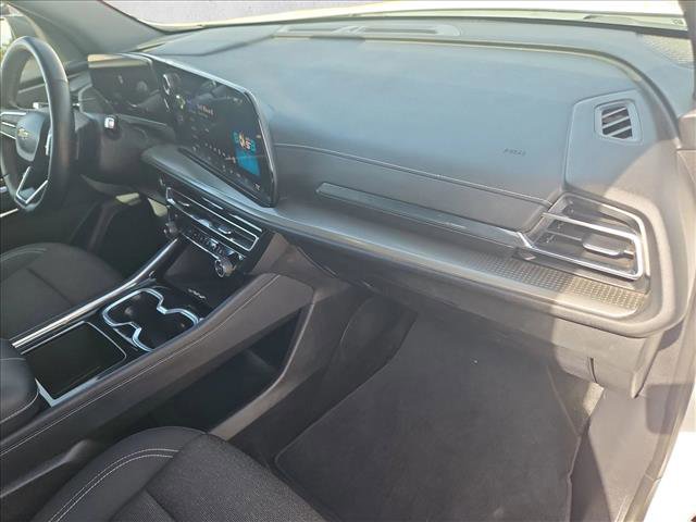 Used 2025 Chevrolet Traverse LT image 22
