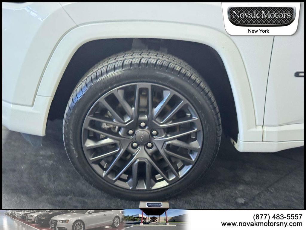 Used 2023 Jeep Compass High Altitude AWD/4WD image 5