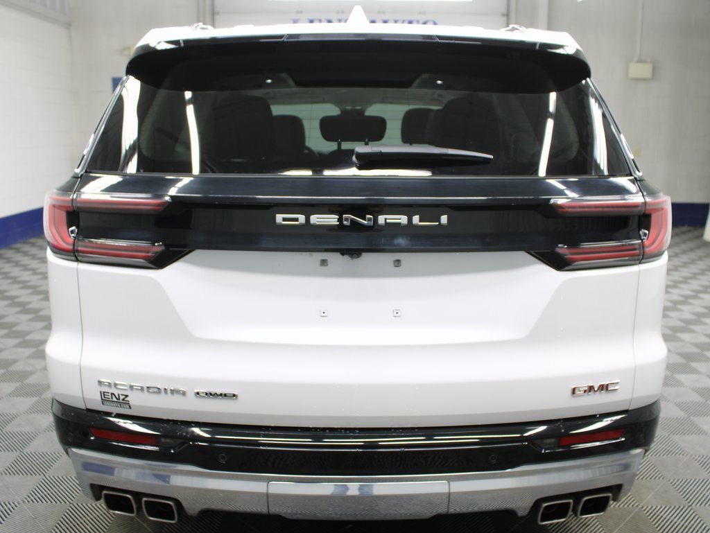 Used 2024 GMC Acadia Denali image 39