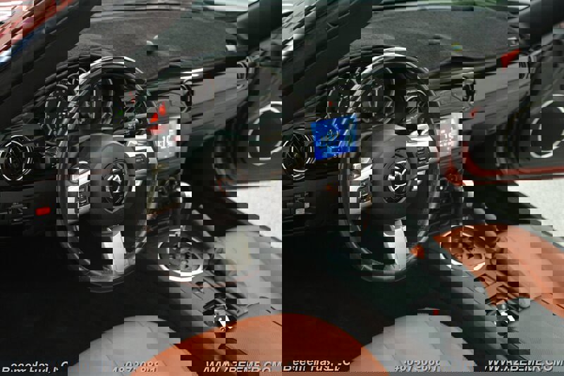 Used 2008 MAZDA MX-5 Miata Grand Touring w/ Premium Pkg image 14