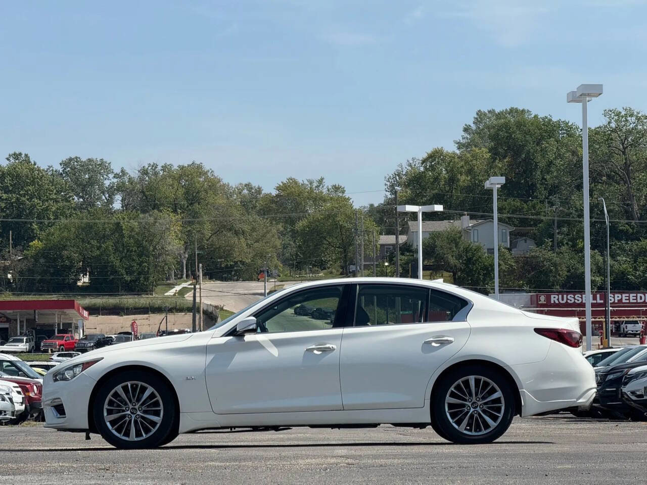 Used 2018 INFINITI Q50 Luxe w/ Essential Package (3.0T Luxe) image 5