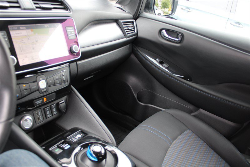 Used 2025 Nissan Leaf SV Plus FWD image 17