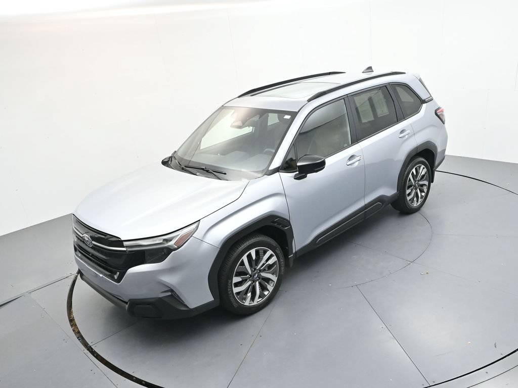 Used 2025 Subaru Forester Touring w/ Popular Package - Touring AWD/4WD image 28