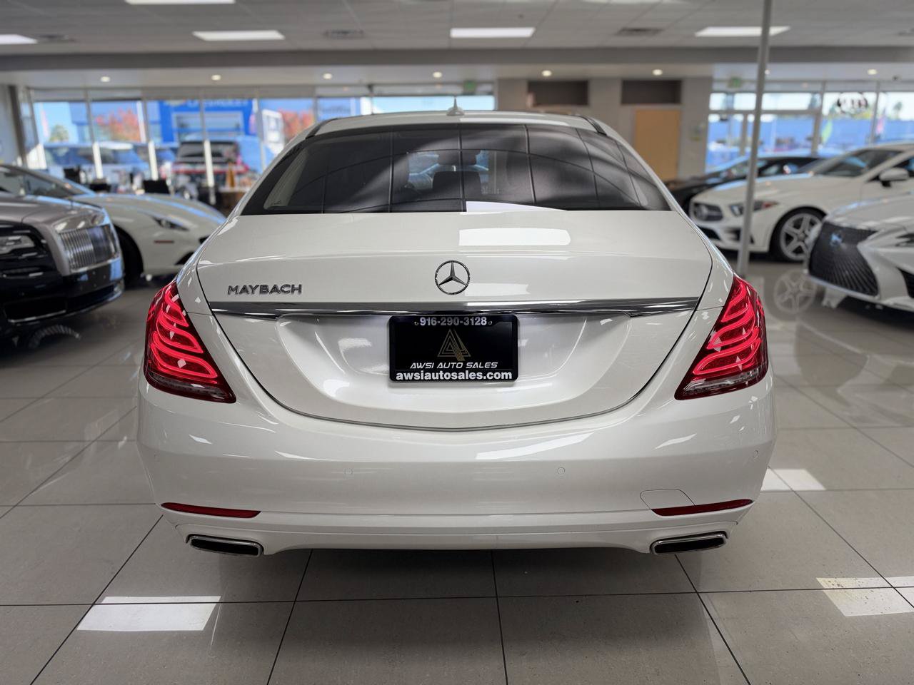 Used 2017 Mercedes-Benz S 550 Sedan image 5
