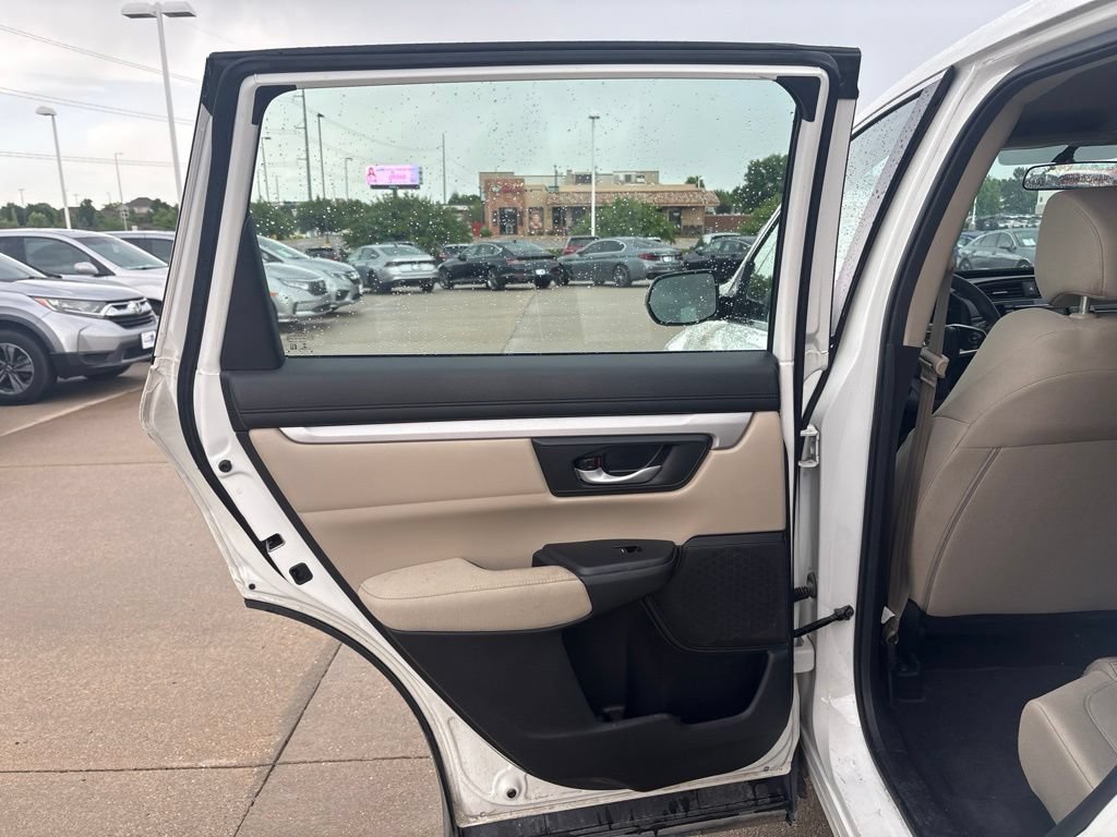 Certified 2018 Honda CR-V LX image 30