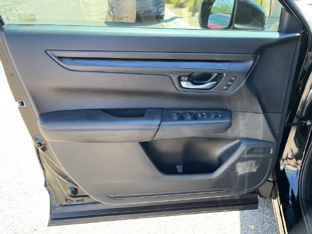 Certified 2025 Honda CR-V Sport-L image 6
