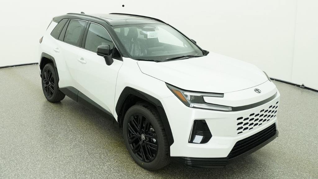 New 2026 Toyota RAV4 XSE AWD/4WD image 4