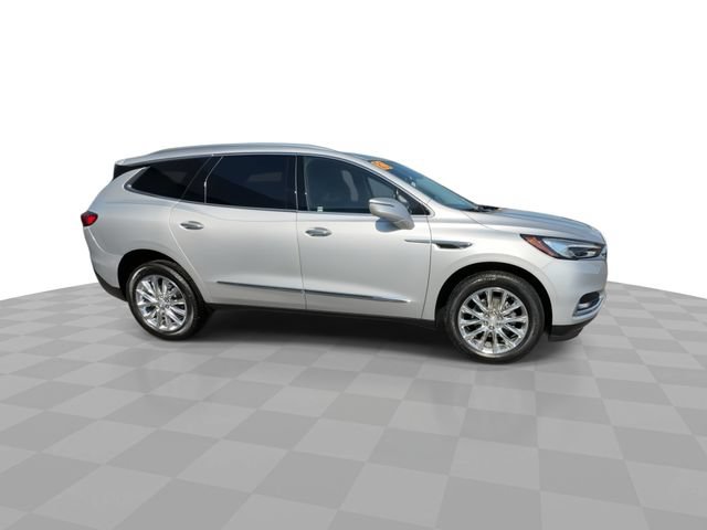 Certified 2020 Buick Enclave Essence w/ Sound and Sites Package FWD image 9