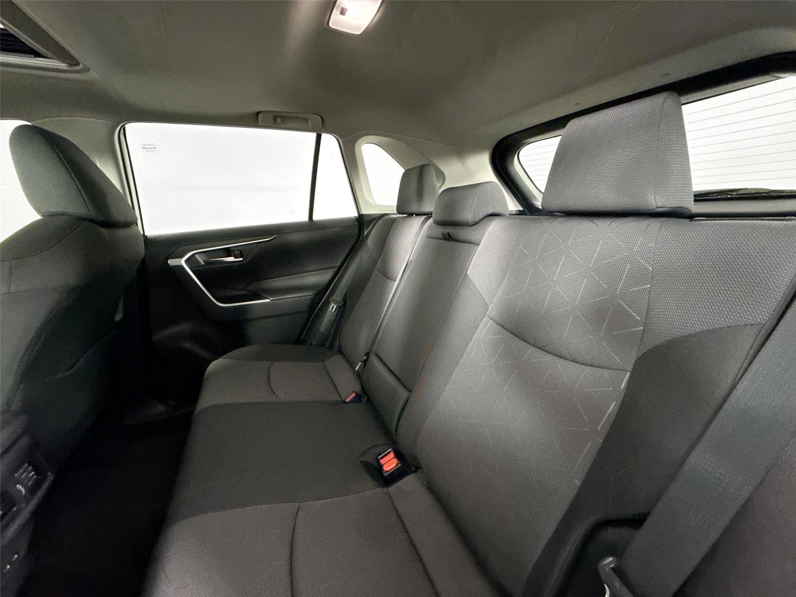 Certified 2024 Toyota RAV4 XLE image 31