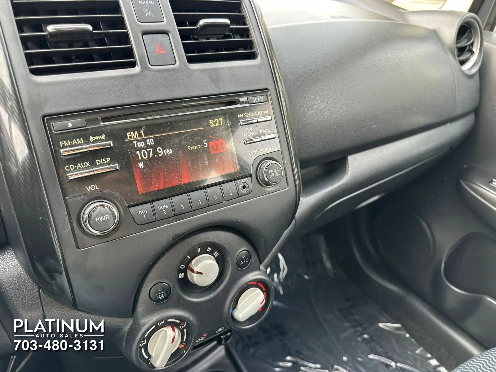 Used 2014 Nissan Versa Note SV w/ Convenience Package FWD image 10
