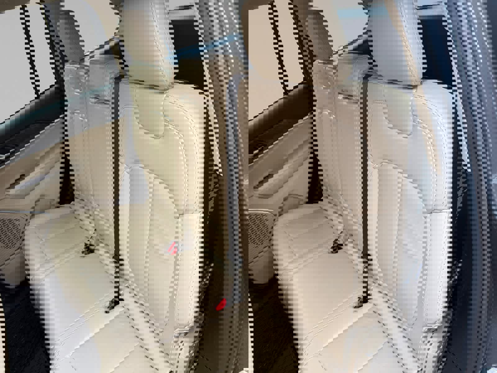 Used 2022 Jeep Grand Cherokee Limited image 13