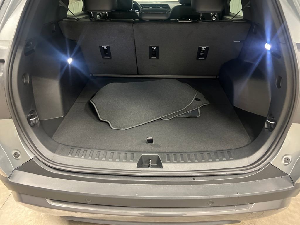 New 2026 GMC Terrain Elevation w/ Elevation Premium Package image 11