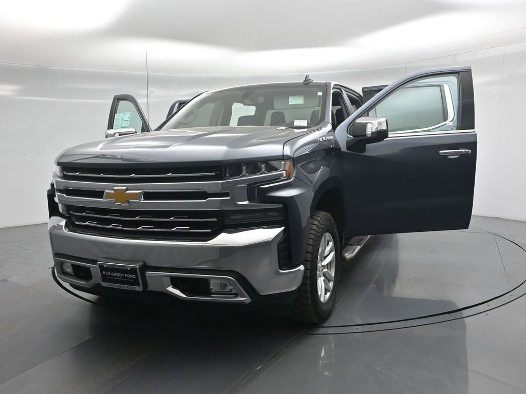 Used 2020 Chevrolet Silverado 1500 LTZ image 31