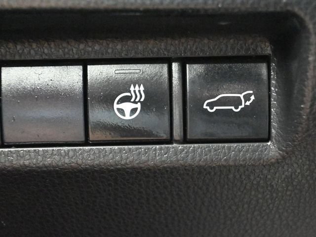 Used 2021 Toyota RAV4 XLE w/ Convenience Package AWD/4WD image 27