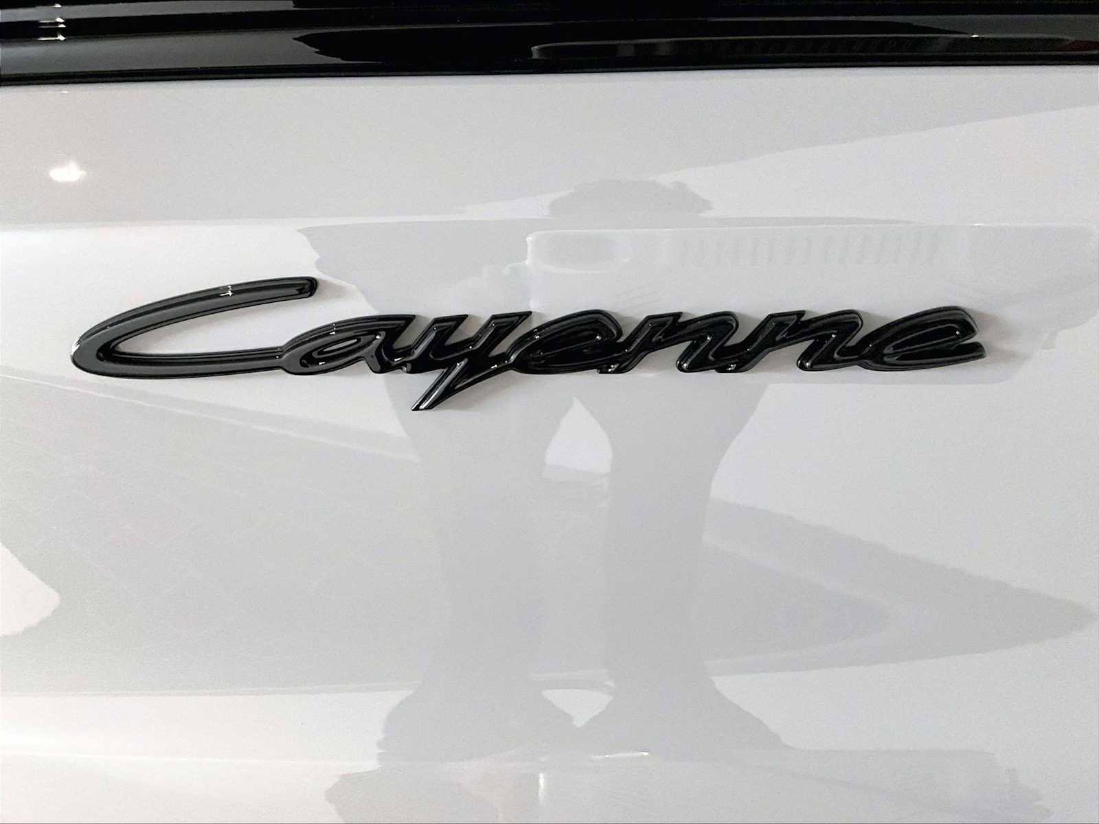 New 2026 Porsche Cayenne E-Hybrid AWD/4WD image 33