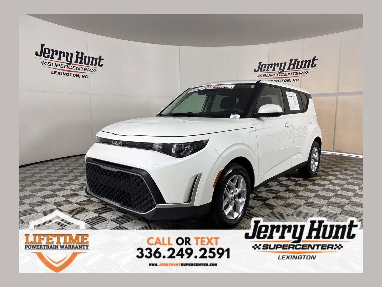 Used 2025 Kia Soul LX w/ LX Technology Package