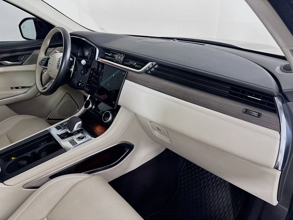 Certified 2021 Jaguar F-PACE S image 30