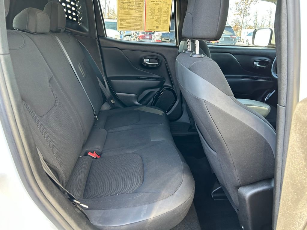 Certified 2018 Jeep Renegade Altitude image 21