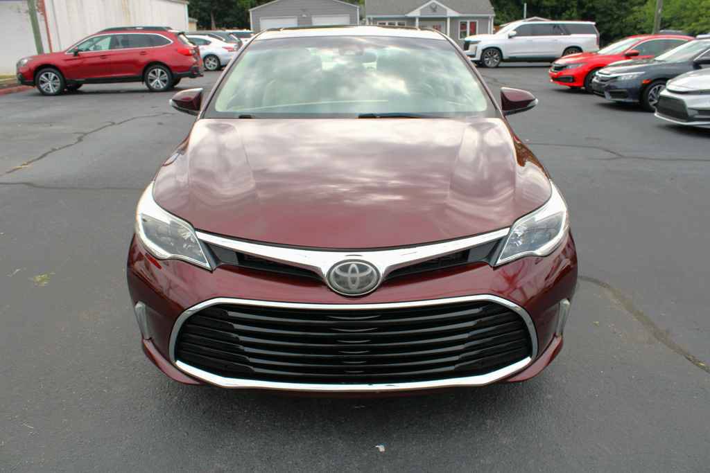 Used 2016 Toyota Avalon Limited w/ Protection Package FWD image 3