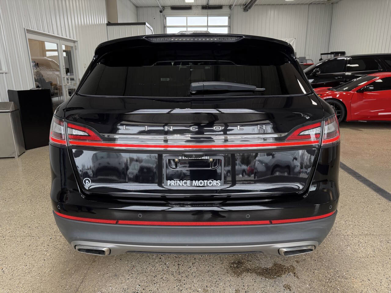 Used 2021 Lincoln Nautilus Reserve image 33