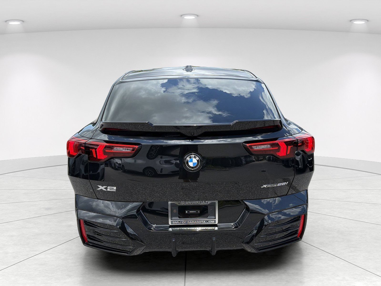 New 2026 BMW X2 xDrive28i w/ Technology Package AWD/4WD image 5