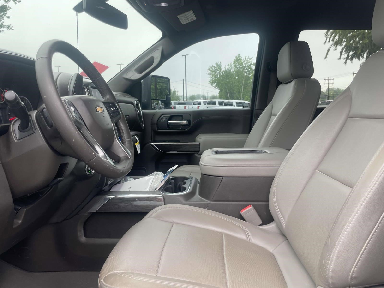 Used 2020 Chevrolet Silverado 2500 LTZ w/ LTZ Plus Package AWD/4WD image 14