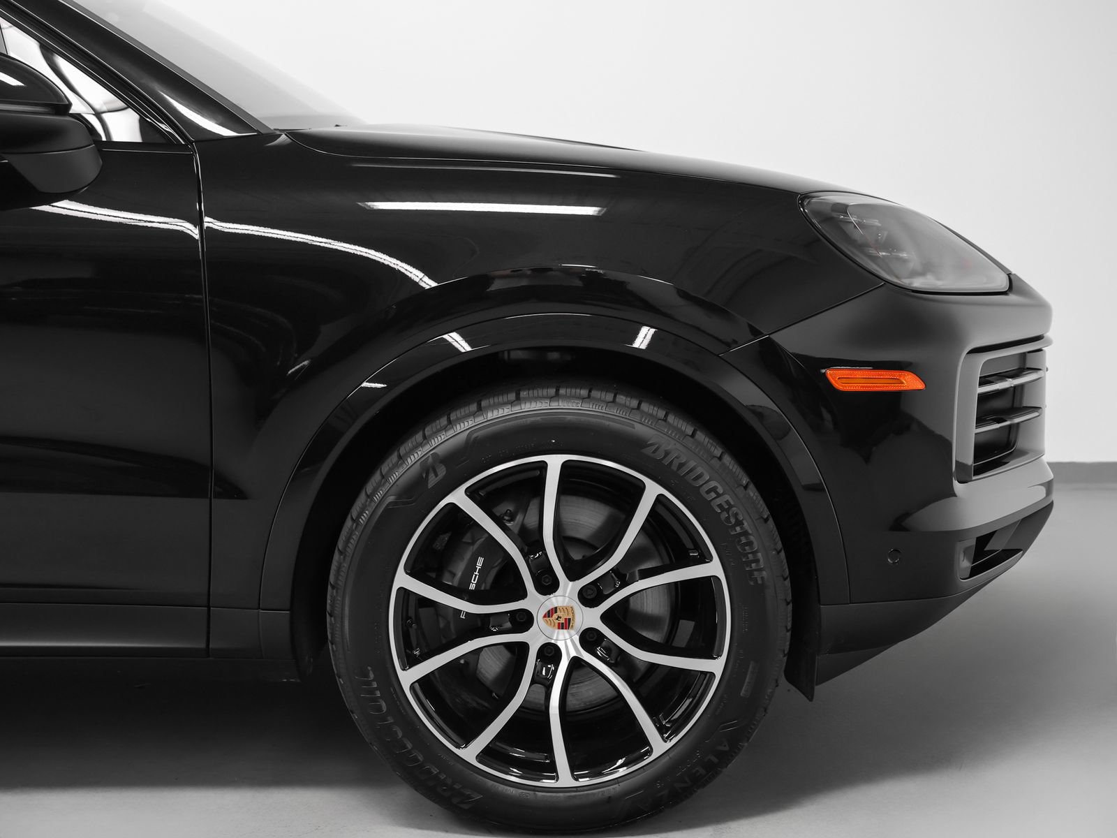 New 2026 Porsche Cayenne Coupe AWD/4WD image 14