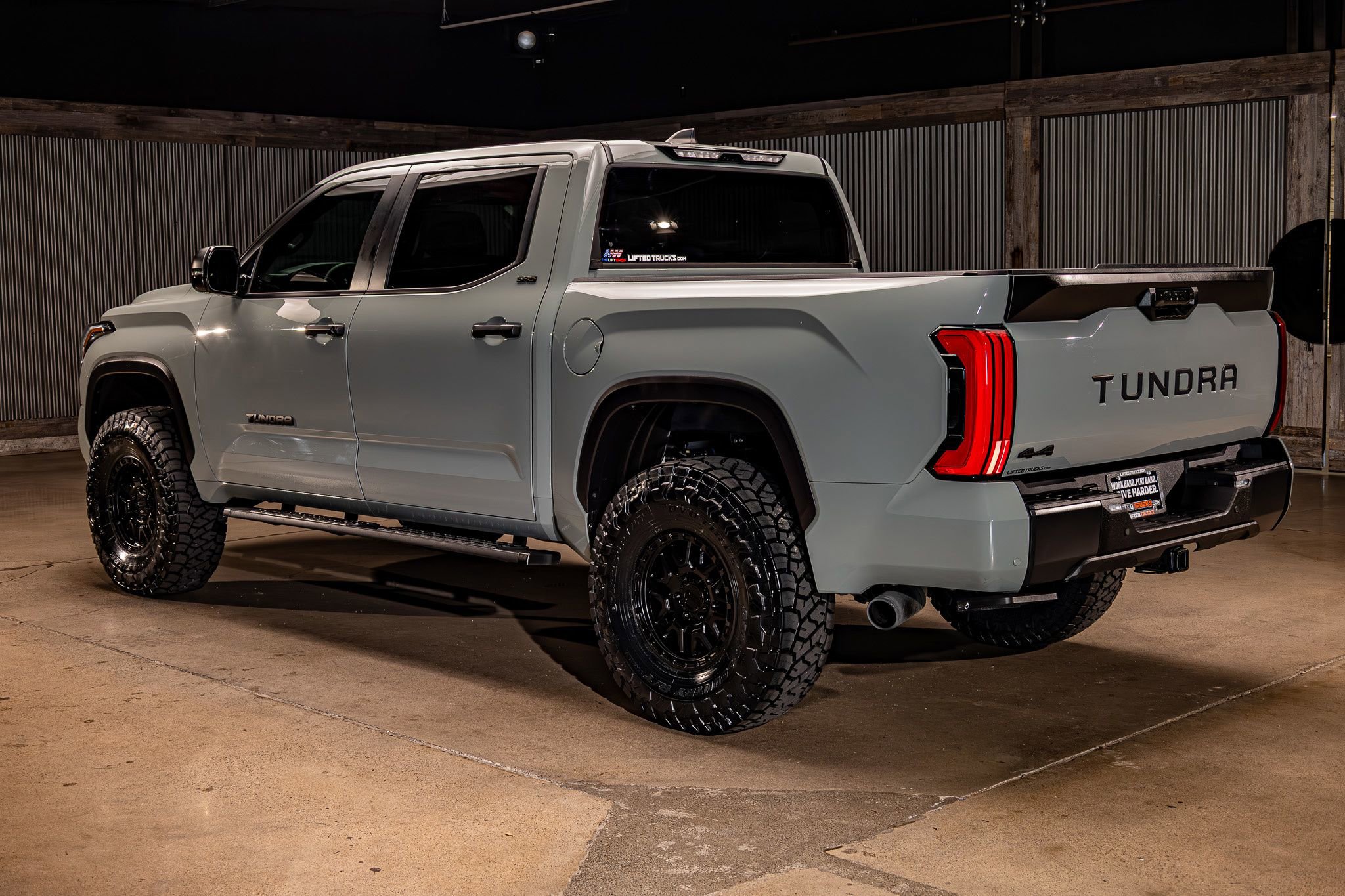 Used 2025 Toyota Tundra SR5 w/ SR5 Convenience Package image 7