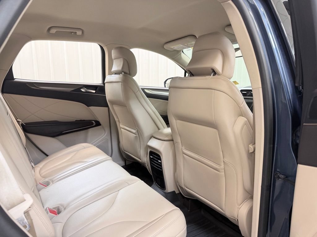 Used 2018 Lincoln MKC Premiere FWD image 31