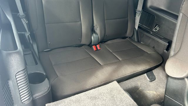 Used 2020 Ford Explorer XLT w/ Comfort Package image 48