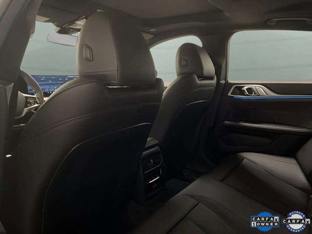 Used 2025 BMW i4 xDrive40i image 67