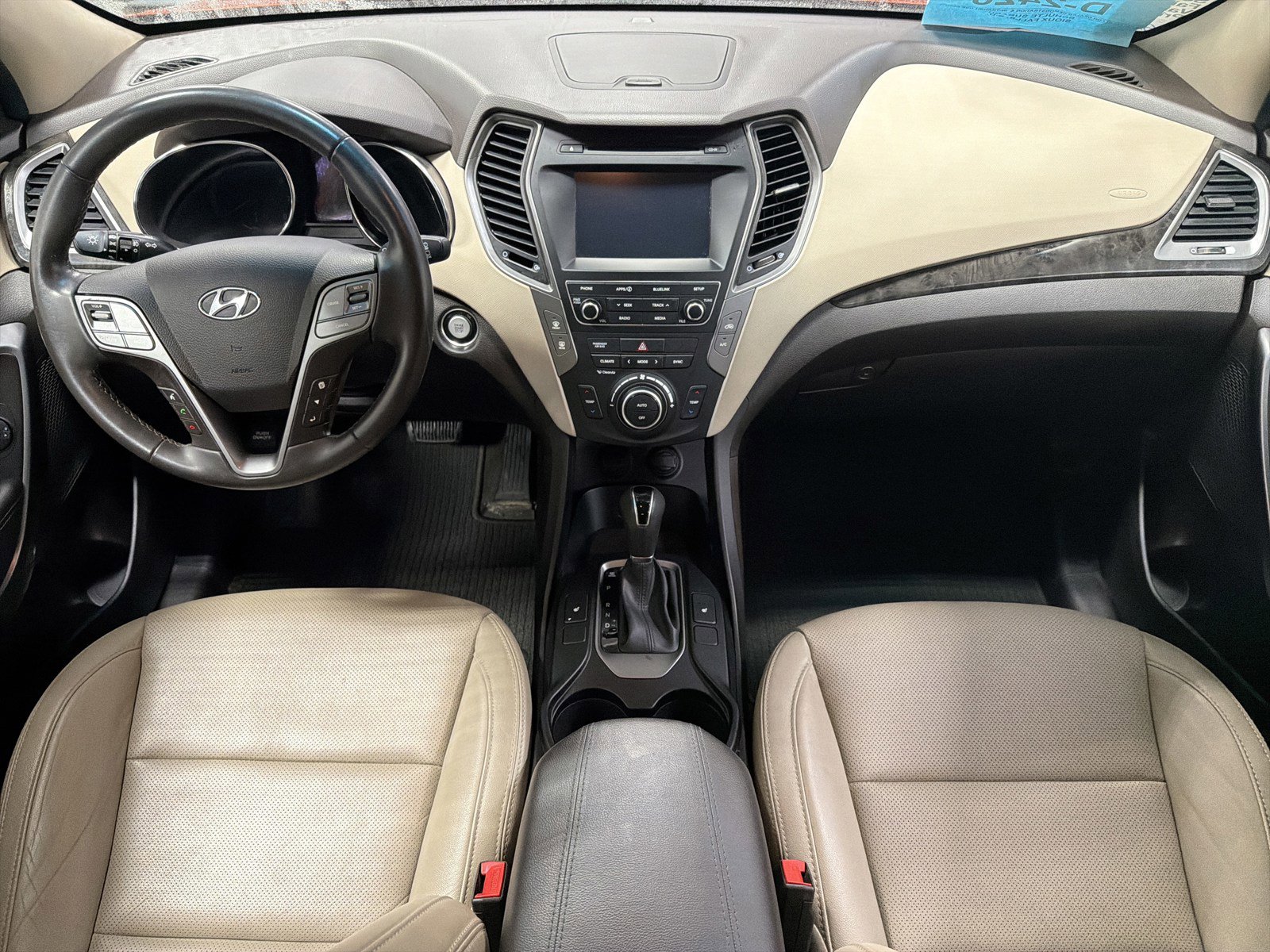 Used 2017 Hyundai Santa Fe Sport image 25