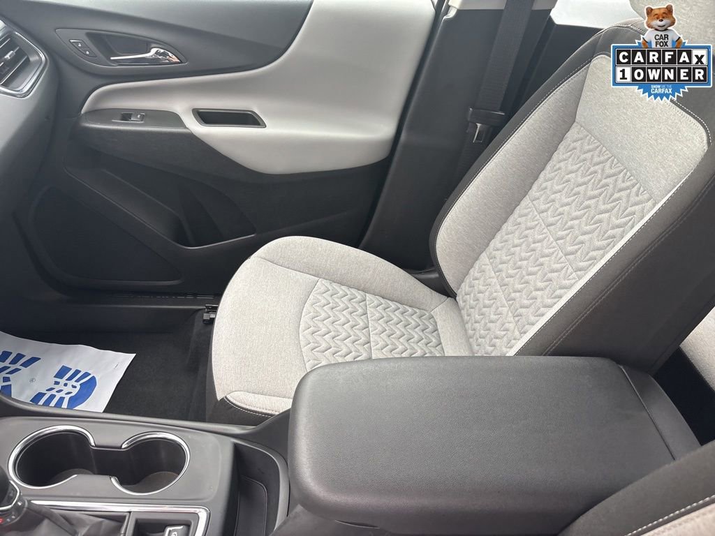 Used 2023 Chevrolet Equinox LS AWD/4WD image 26