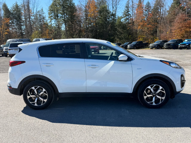 Used 2020 Kia Sportage LX AWD/4WD image 6