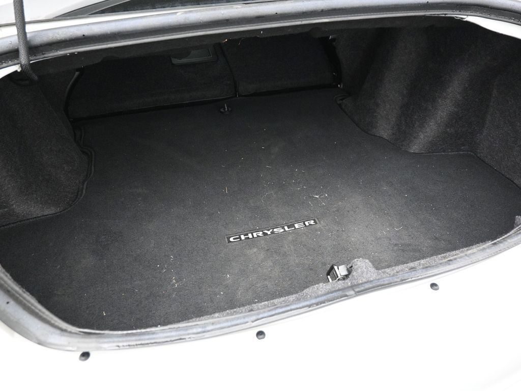 Used 2014 Chrysler 200 Limited image 23