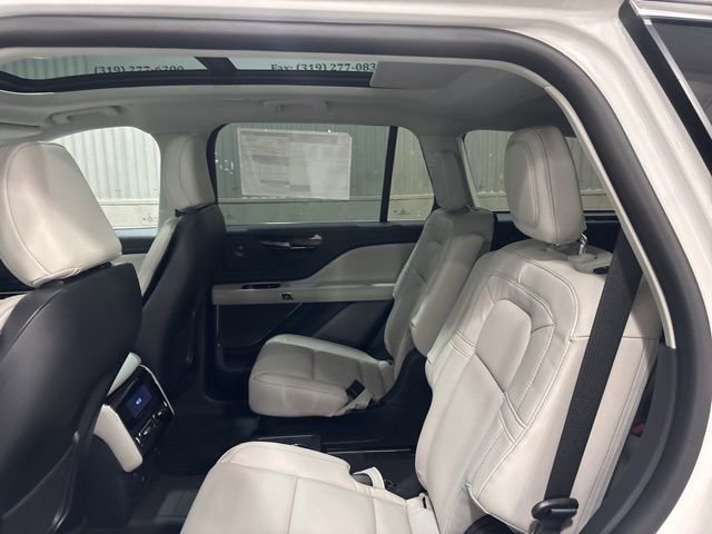 New 2026 Lincoln Aviator Reserve image 12