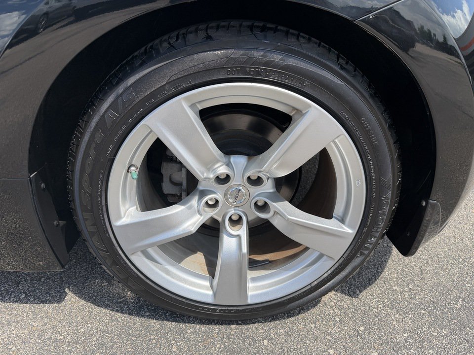 Used 2012 Nissan 370Z Coupe w/ Aerodynamics Pkg RWD image 9