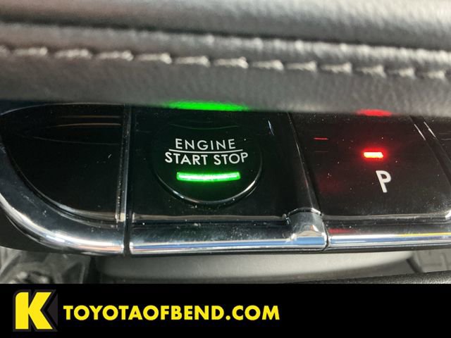 Used 2023 Lincoln Nautilus Reserve image 21