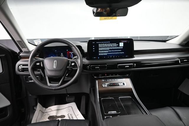 Certified 2025 Lincoln Aviator Reserve w/ Equipment Group 201A AWD/4WD image 23