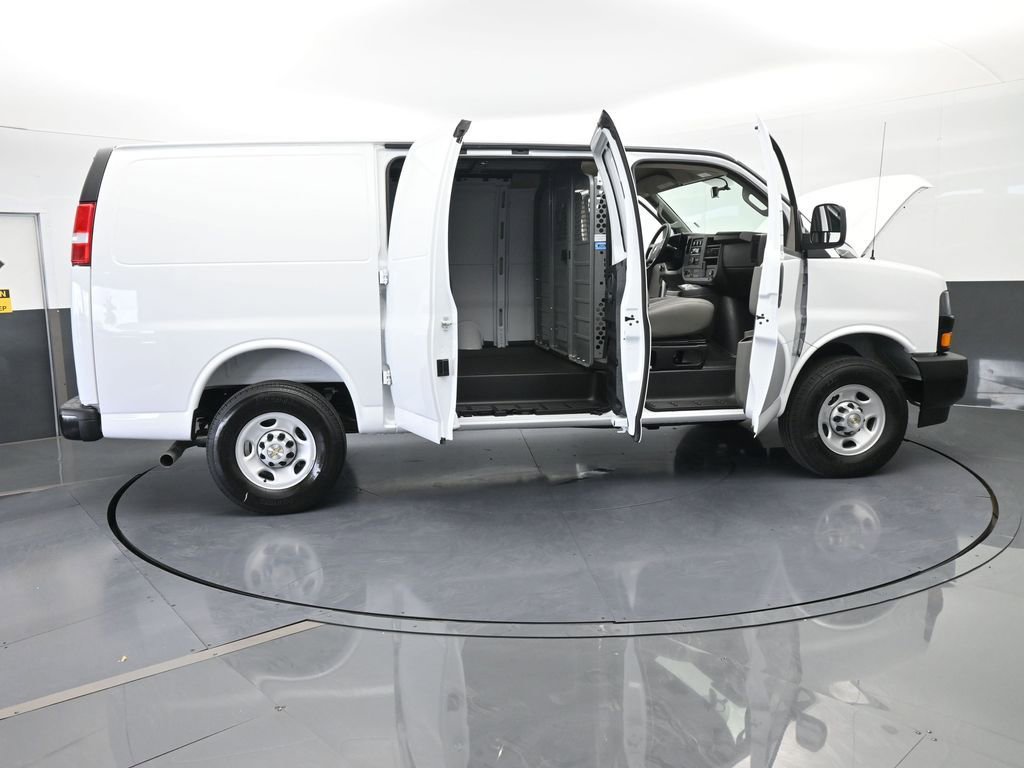 New 2025 Chevrolet Express 2500 w/ Driver Convenience Package image 70