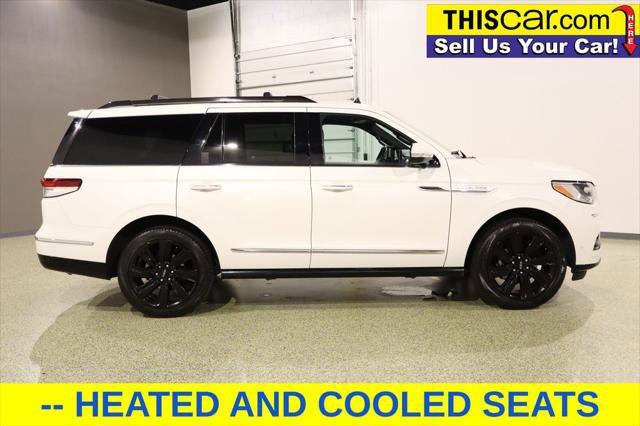 Used 2022 Lincoln Navigator Reserve image 8