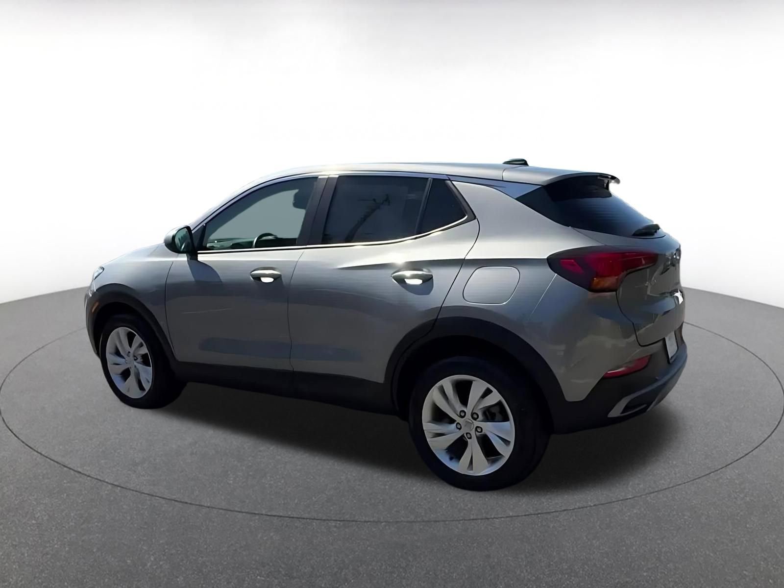 Used 2025 Buick Encore GX Preferred FWD image 10