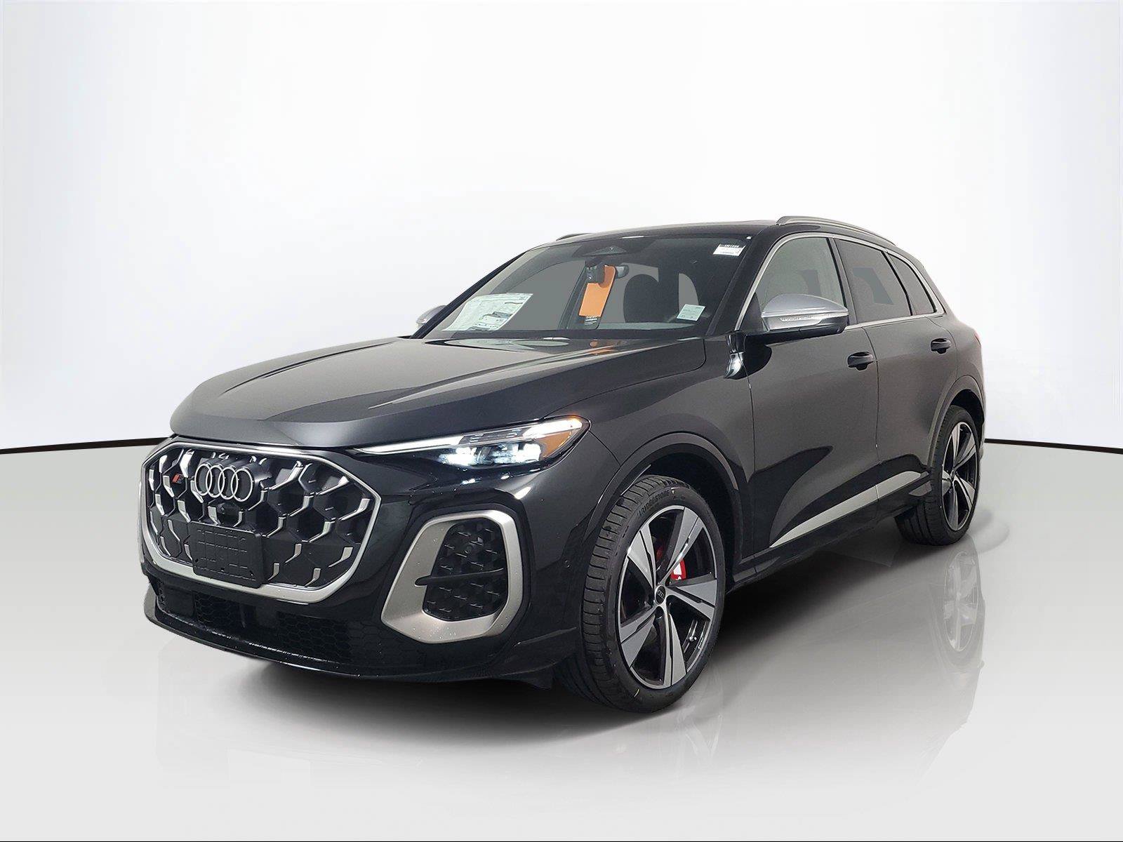 New 2026 Audi SQ5 Prestige AWD/4WD image 3