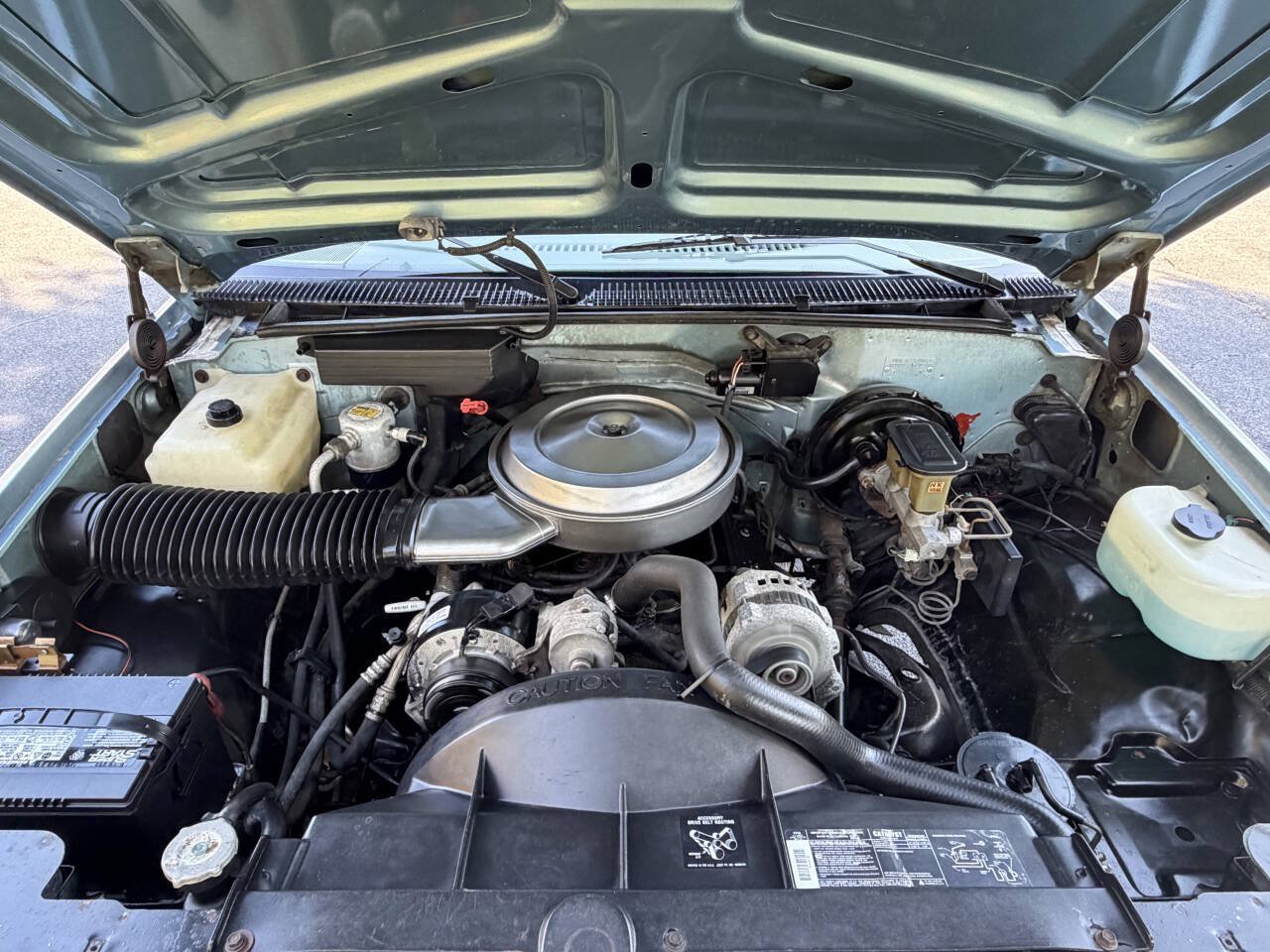 Used 1992 Chevrolet Silverado 1500 2WD Regular Cab image 26