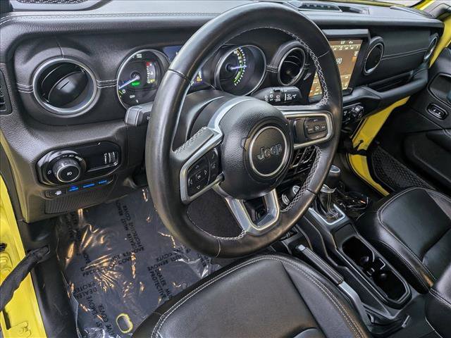 Used 2023 Jeep Wrangler Sahara w/ Cold Weather Group image 10